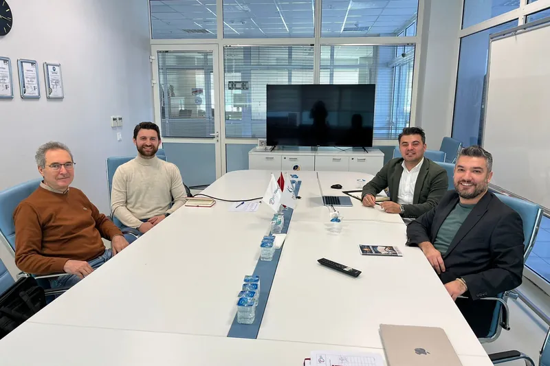 Manisa Teknokent toplantı odasında patent sahipleriyle yapılan ticarileştirme görüşmesi